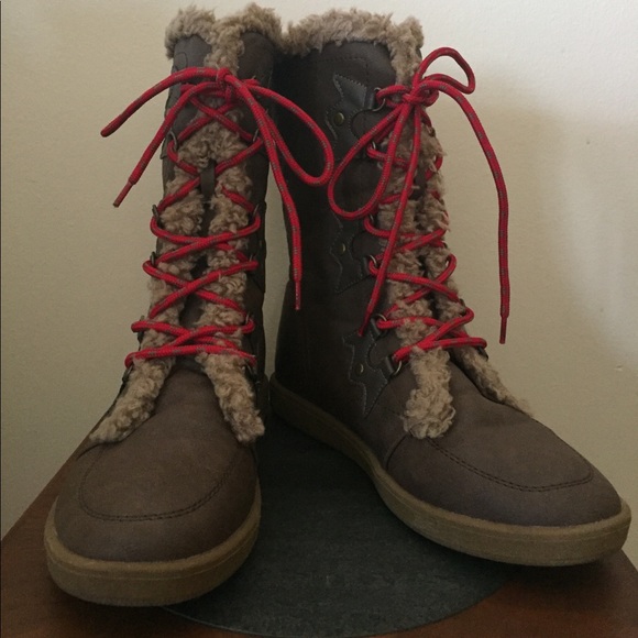 XOXO Boots - Picture 1 of 5